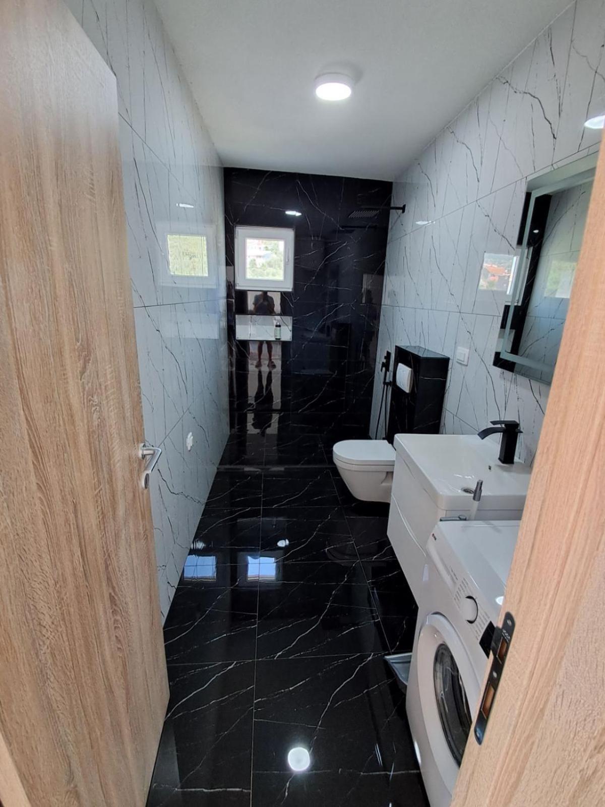 Bonaca - Bar Apartment Ngoại thất bức ảnh